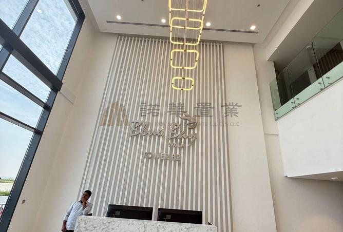 16162008 - Property Main Image