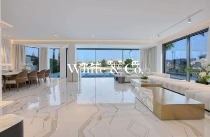 Villa - 5 Bedrooms - 6 Bathrooms for rent in Garden Homes Frond D - Garden Homes - Palm Jumeirah - Dubai