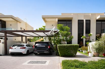 Villa - 3 Bedrooms - 4 Bathrooms for sale in Rochester - The Park Villas - Damac Hills - Dubai