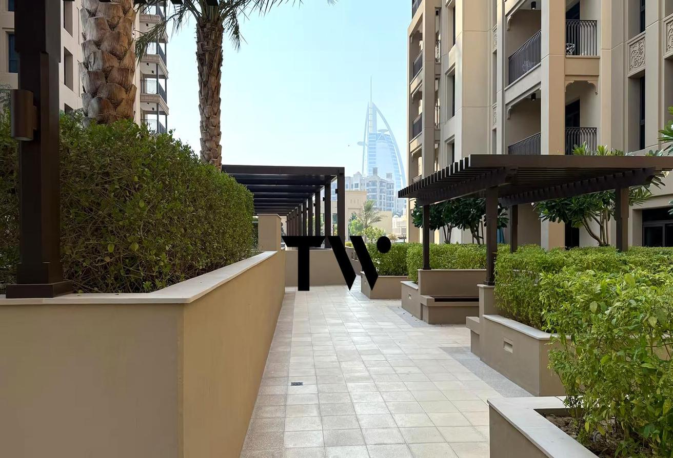 AVAILABLE NOW | FURNISHED 1BED | COMMUNITY EXPERT photo 8