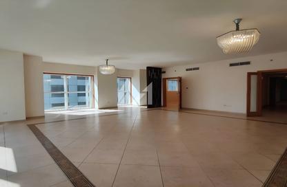 Apartment - 3 Bedrooms - 4 Bathrooms for rent in Dusit Hotel - Sheikh Zayed Road - Dubai