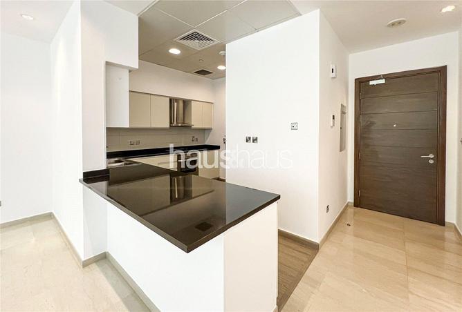 104690700 - Property Image 3