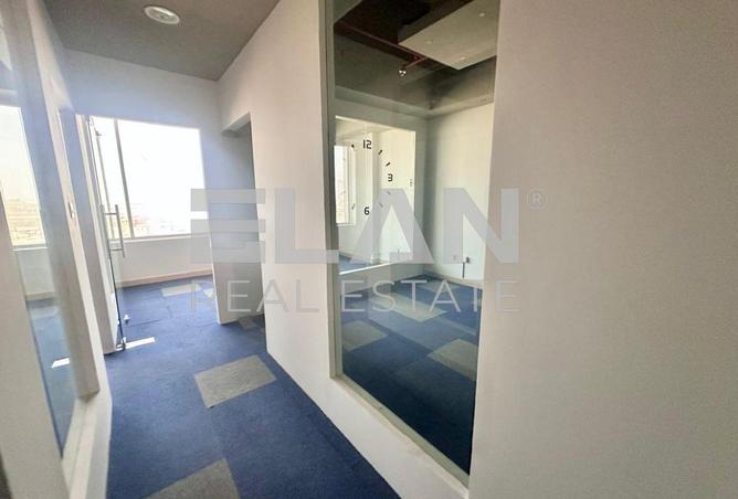 77388100 - Property Image 2