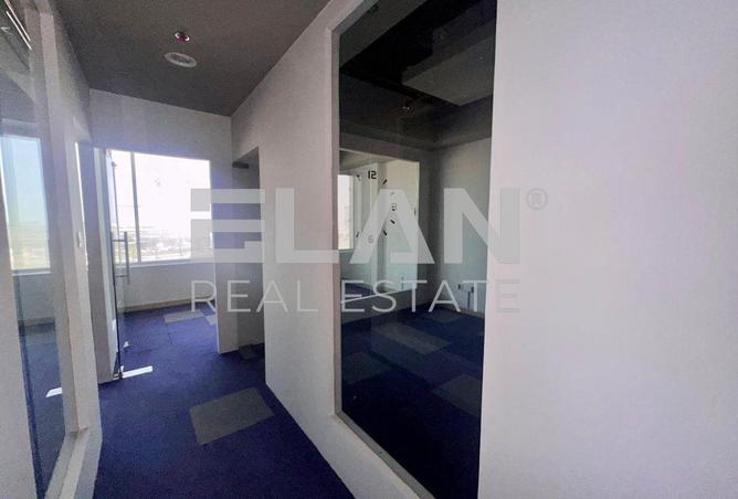 77388100 - Property Image 3