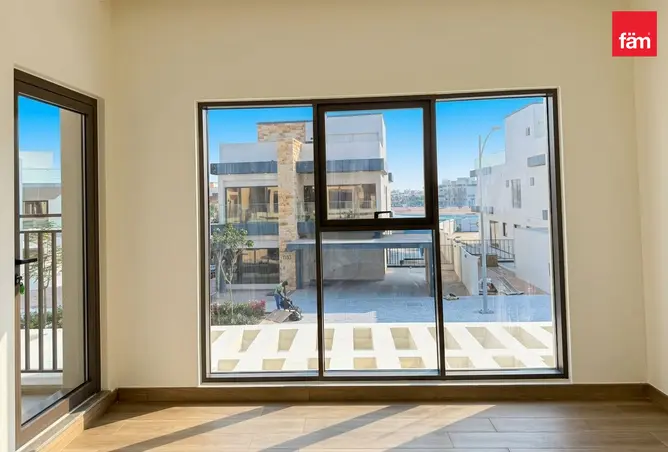 141917700 - Property Image 3