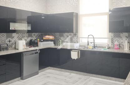 Villa - 4 Bedrooms - 3 Bathrooms for rent in Al Aweer 1 - Al Aweer - Dubai Villa - 4 Bedrooms - 3 Bathrooms for rent in Al Aweer 1 - Al Aweer - Dubai