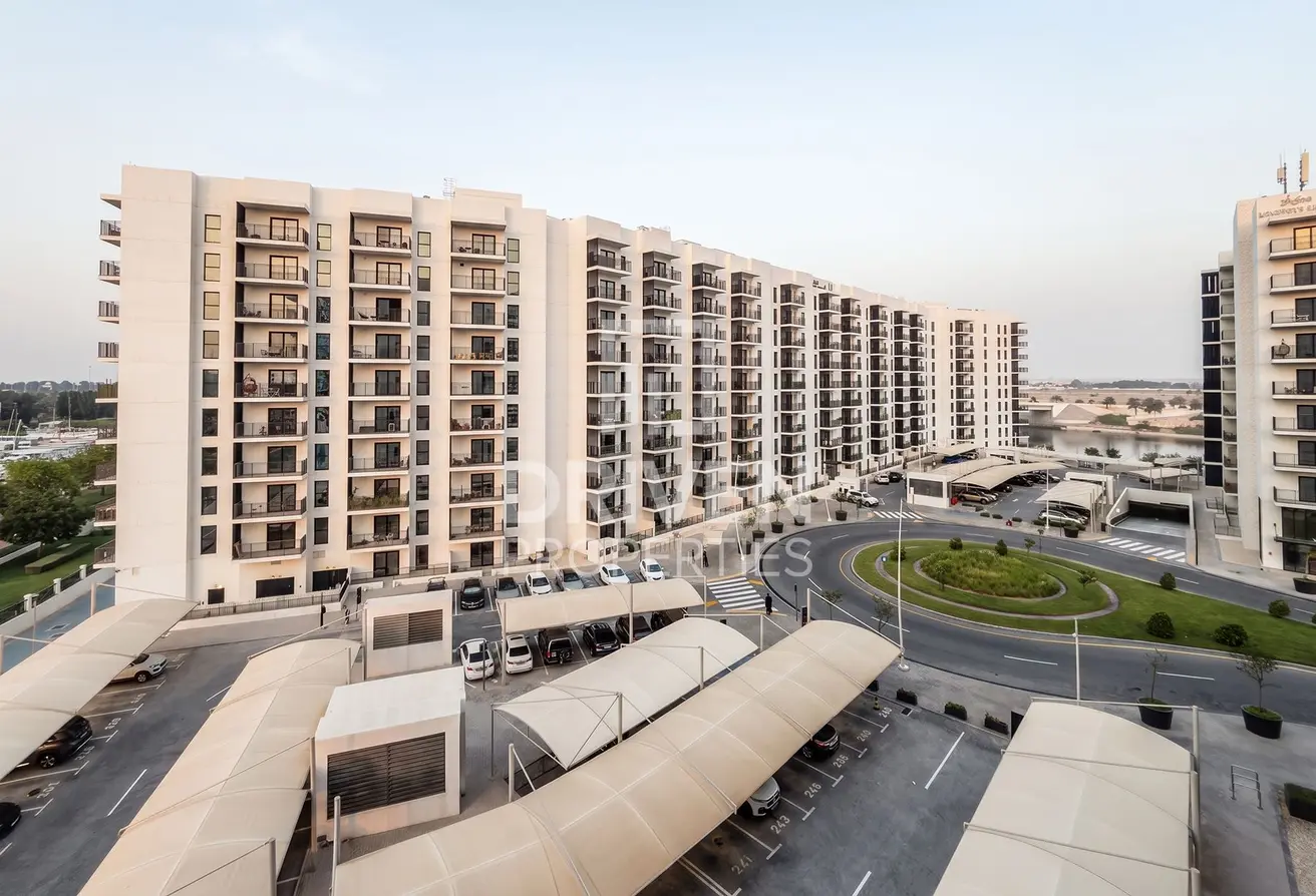 123842998 - Property Main Image