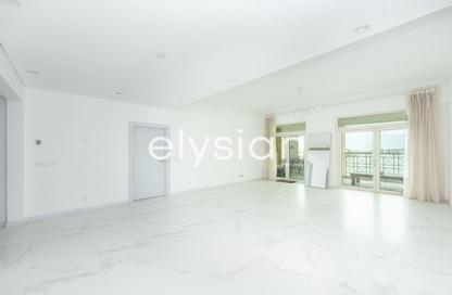 Apartment - 2 Bedrooms - 3 Bathrooms for rent in Al Nabat - Shoreline Apartments - Palm Jumeirah - Dubai