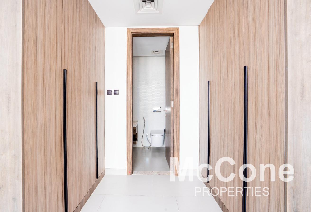 Beach Access | Large Balcony | Burj View photo 22