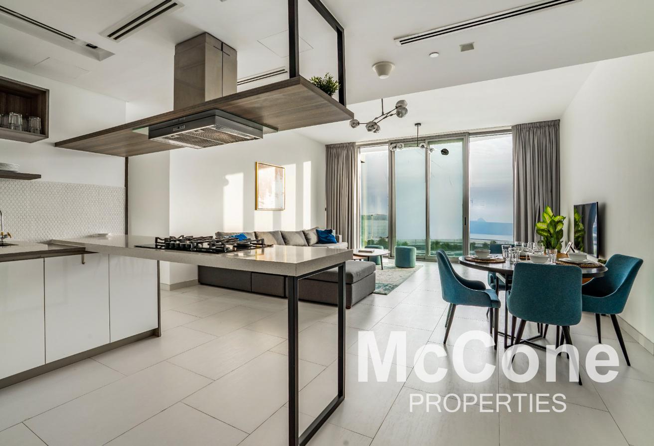 Beach Access | Large Balcony | Burj View photo 7