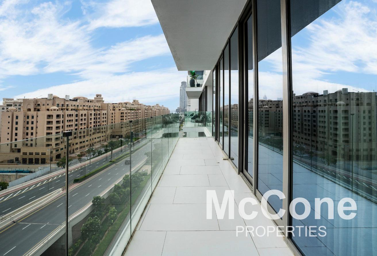 Beach Access | Large Balcony | Burj View photo 25