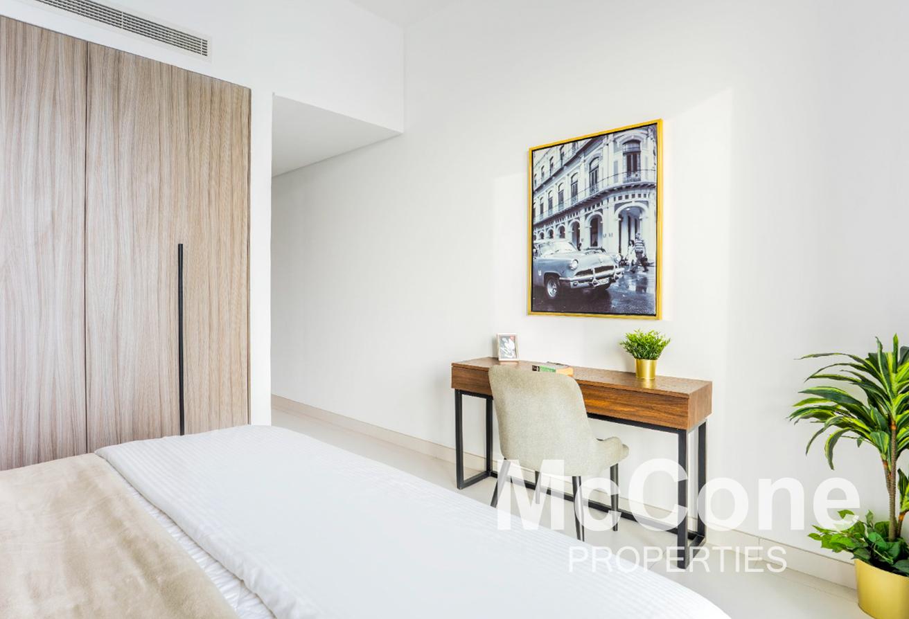 Beach Access | Large Balcony | Burj View photo 11