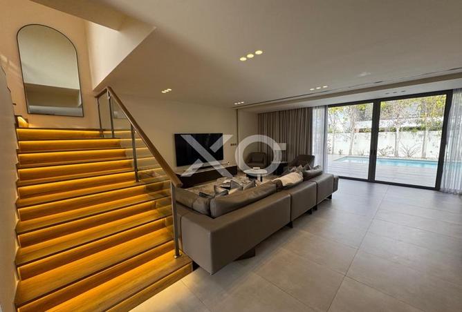 88744013 - Property Image 2