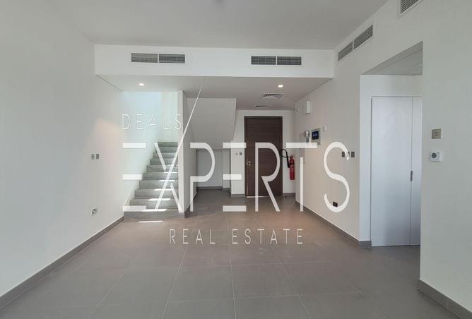 69104232 - Property Image 2