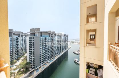 Duplex - 4 Bedrooms - 6 Bathrooms for sale in Marina Residences 1 - Marina Residences - Palm Jumeirah - Dubai Duplex - 4 Bedrooms - 6 Bathrooms for sale in Marina Residences 1 - Marina Residences - Palm Jumeirah - Dubai