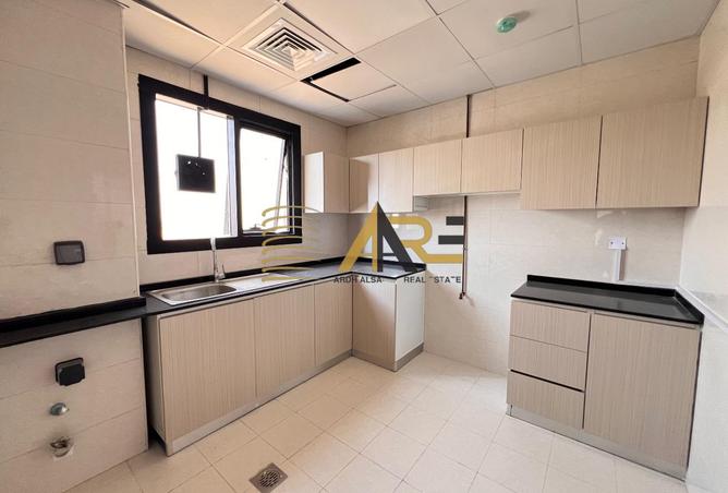 138757815 - Property Image 3