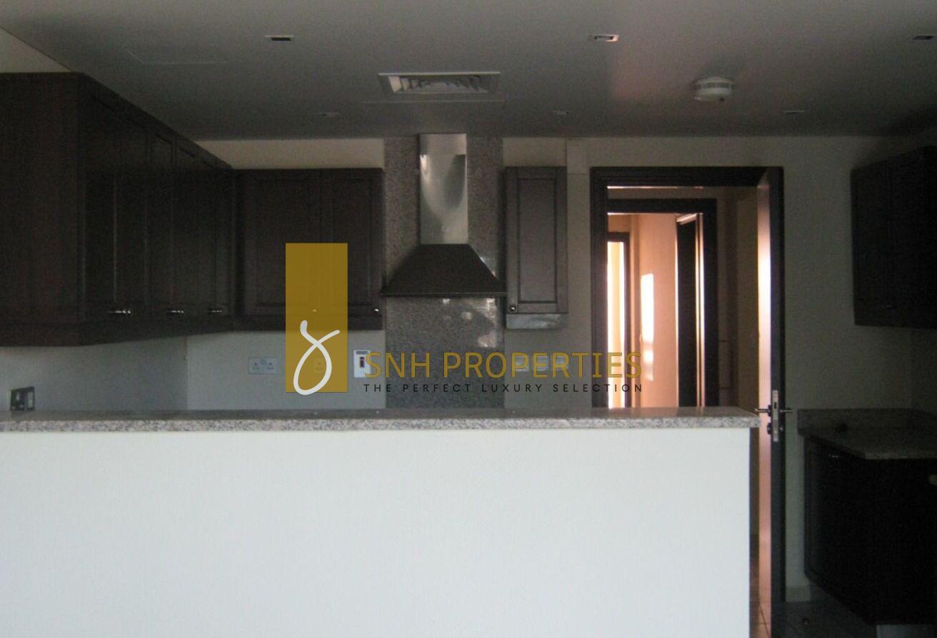 3 BR + MAID ROOM | CORNER TOWNHOUSE | PRIVATE GARD photo 4