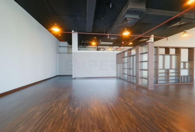 82801345 - Property Image 2