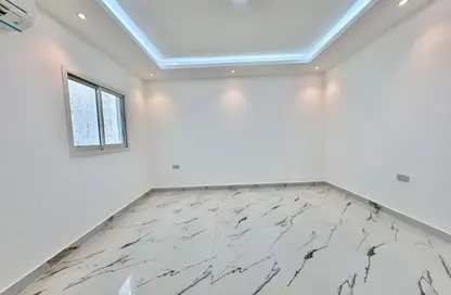 شقة - غرفة نوم - 1 حمام للايجار في مدينة شخبوط - أبوظبي