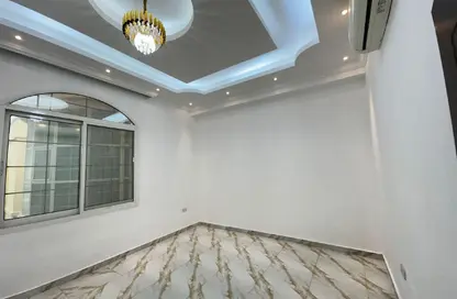 شقة - غرفة نوم - 1 حمام للايجار في مدينة شخبوط - أبوظبي