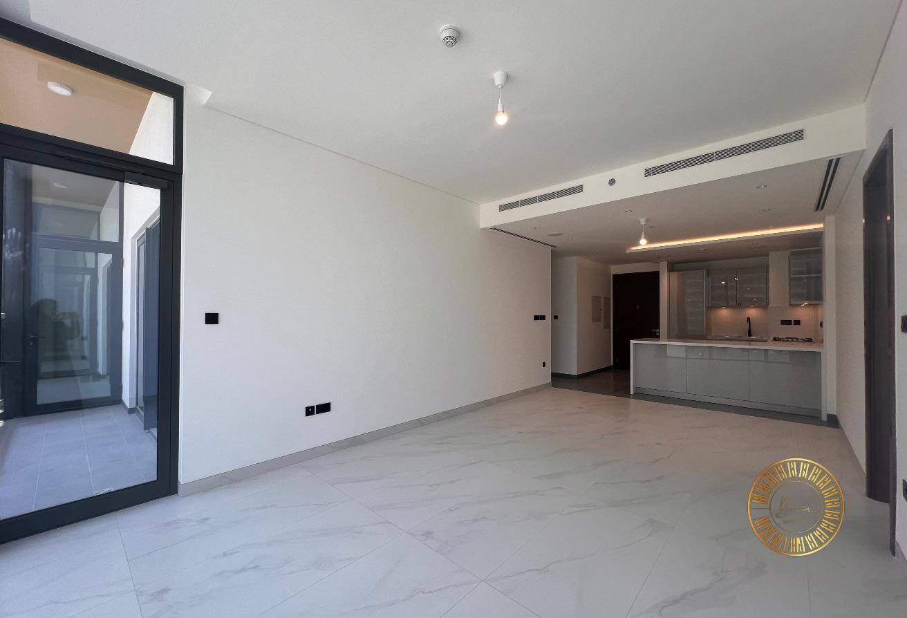3 BEDROOM + MAID S - 2 COVERED PARKING - TURN KEY photo 5