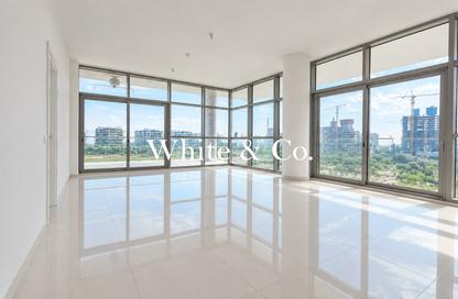 Apartment - 2 - 3 for sale in Golf Promenade 4A - Golf Promenade 4 - Golf Town - Damac Hills - Dubai