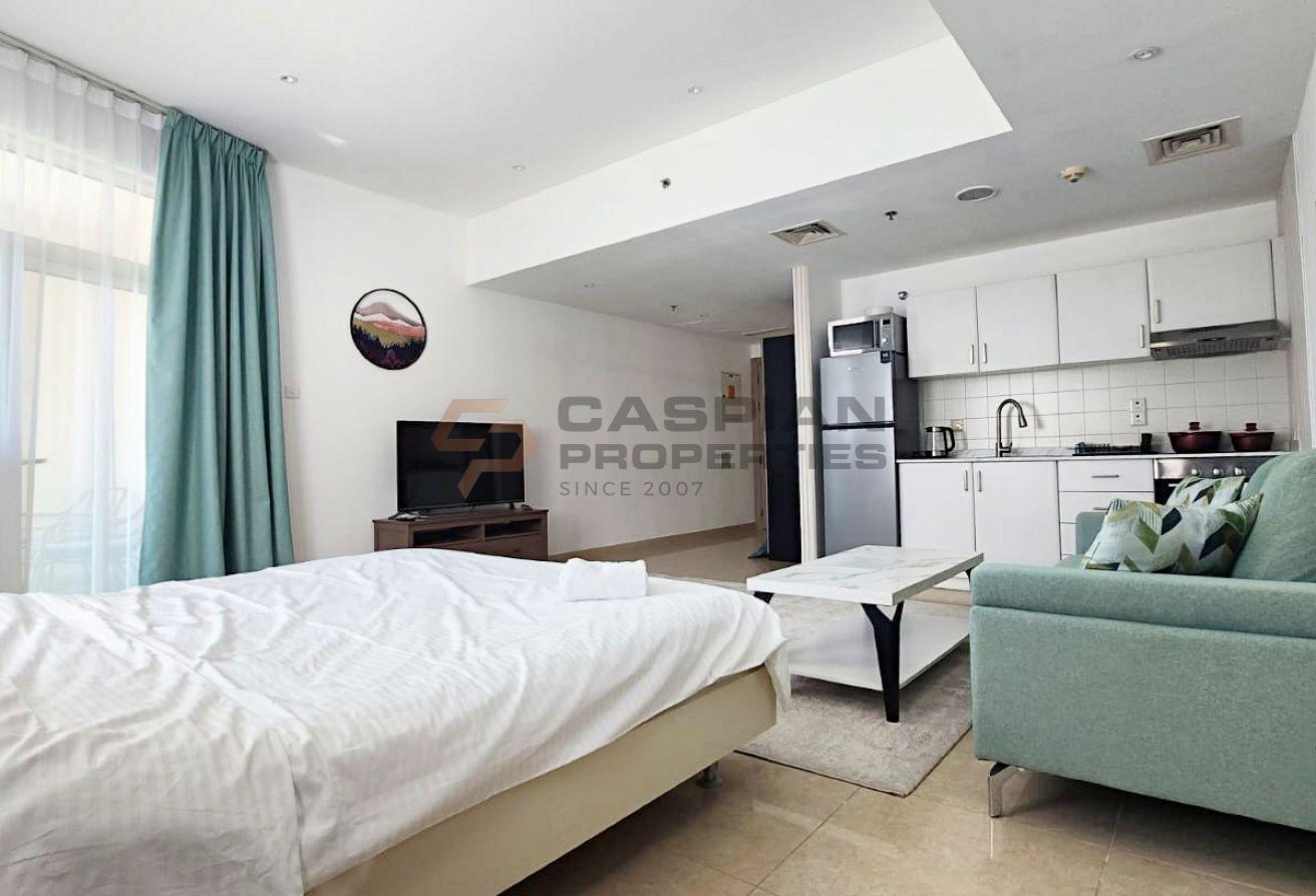 Vacant | Fully Furnished | Marina Living photo 6