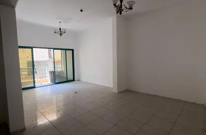 Apartment - 2 Bedrooms - 2 Bathrooms for rent in Al Majaz 3 - Al Majaz - Sharjah
