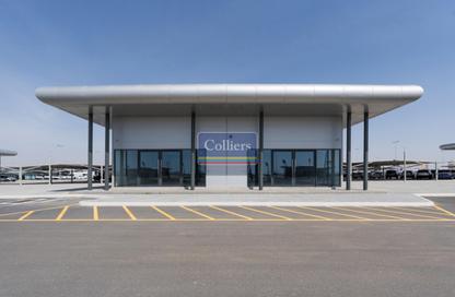 Shop - Studio for rent in Ajman Boulevard - Ajman Uptown - Ajman