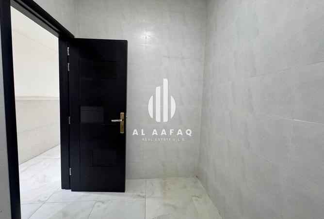 76163854 - صورة العقار 2