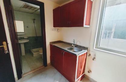 Apartment - Studio - 1 Bathroom for rent in Al Naba'ah 8 Building - Al Naba'ah - Al Sharq - Sharjah