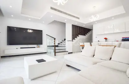 Townhouse - 3 Bedrooms - 4 Bathrooms for sale in District 5 - Jumeirah Village Triangle - Dubai