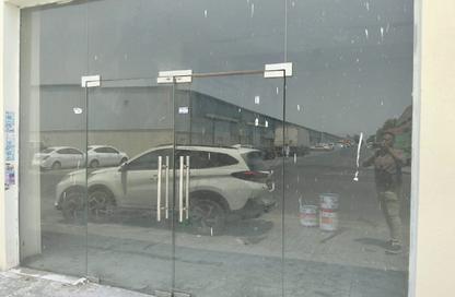 Warehouse - Studio - 1 Bathroom for rent in Industrial Building 13 - Industrial Area 13 - Sharjah Industrial Area - Sharjah