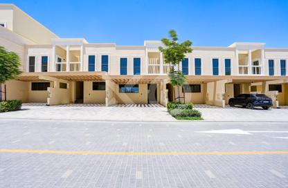 Townhouse - 4 - 3 for rent in Malta - Damac Lagoons - Dubai