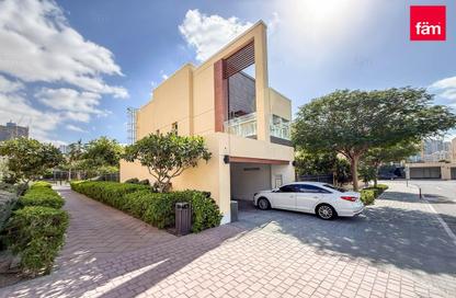 Villa - 4 Bedrooms - 5 Bathrooms for sale in Villa Lantana 2 - Villa Lantana - Dubai Science Park - Dubai