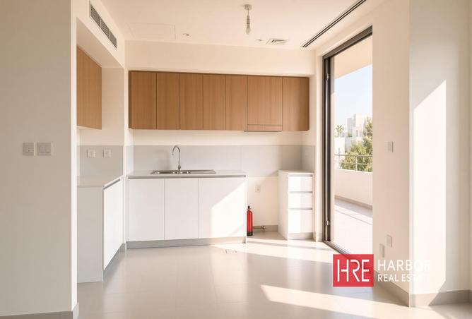 132029370 - Property Image 2