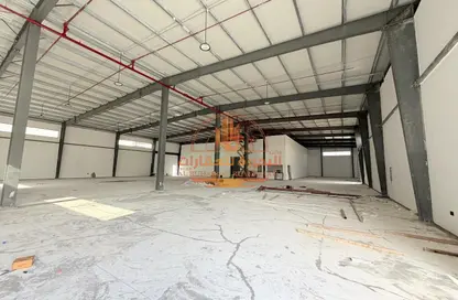 Warehouse - Studio - 2 Bathrooms for rent in Al Sajaa S - Al Sajaa - Sharjah