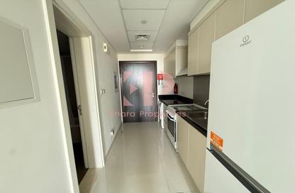 Apartment - Studio - 1 for rent in Carson A - Carson - Damac Hills - Dubai