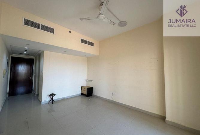 60517447 - Property Image 3