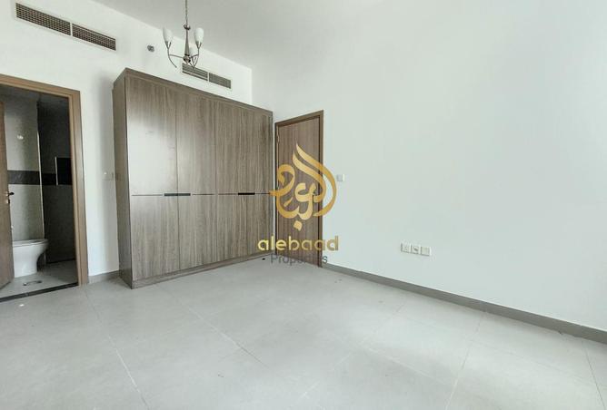 122439124 - Property Image 3