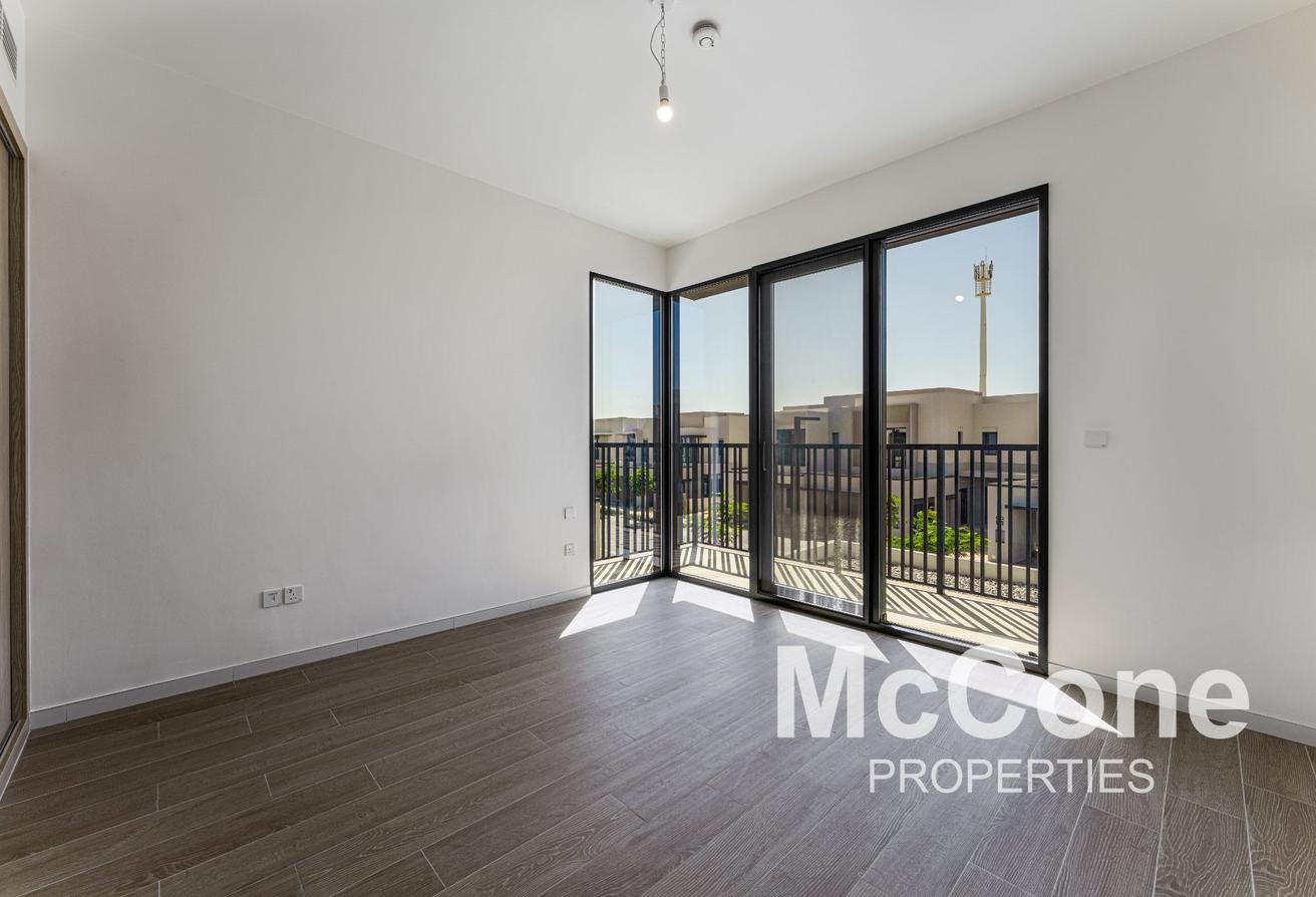 Single Row | Type 4A1 | Landscaped | Maids Room photo 14
