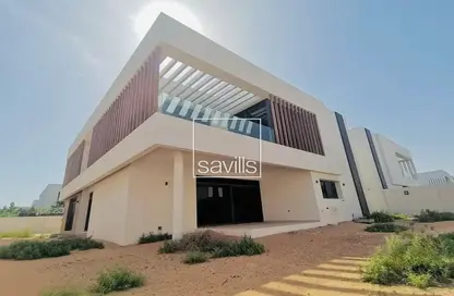 Villa - 4 Bedrooms - 7 Bathrooms for rent in West Yas - Yas Island - Abu Dhabi