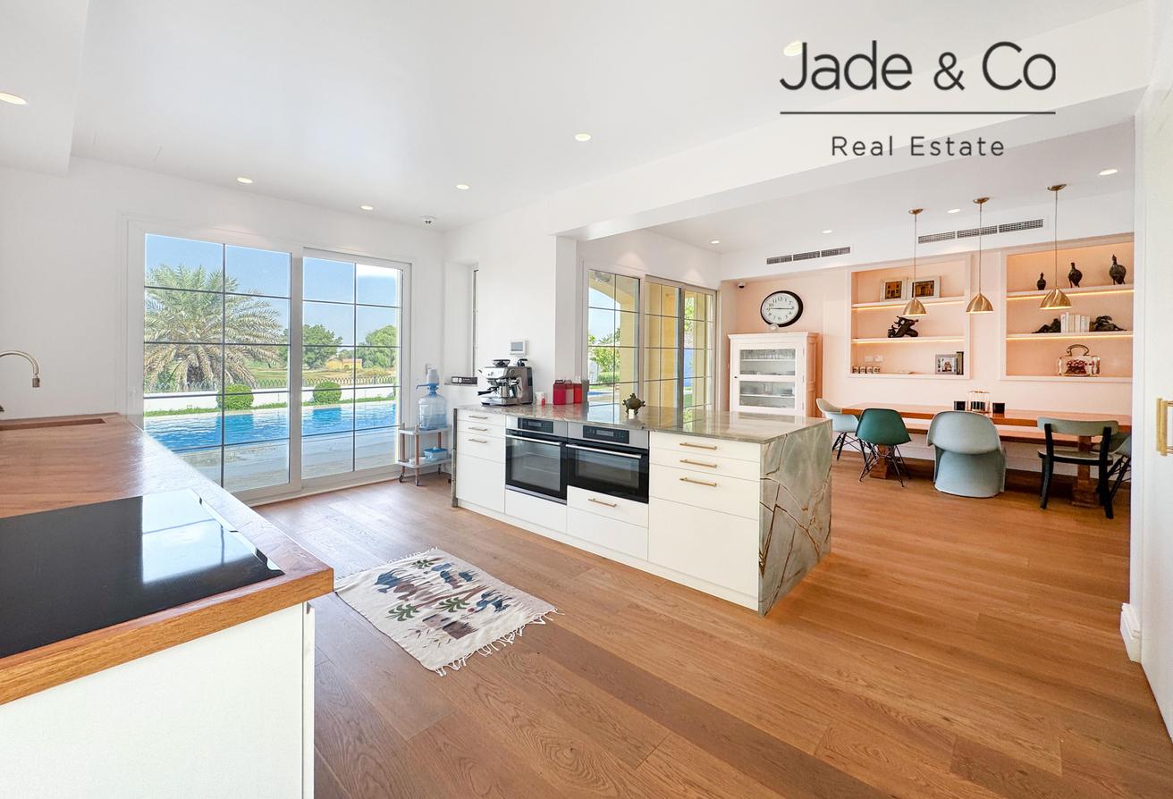 Community Expert | Upgraded | Golf Course View photo 10
