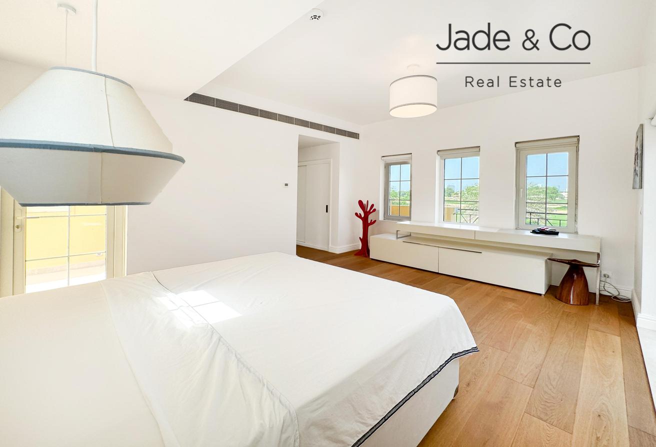 Community Expert | Upgraded | Golf Course View photo 24