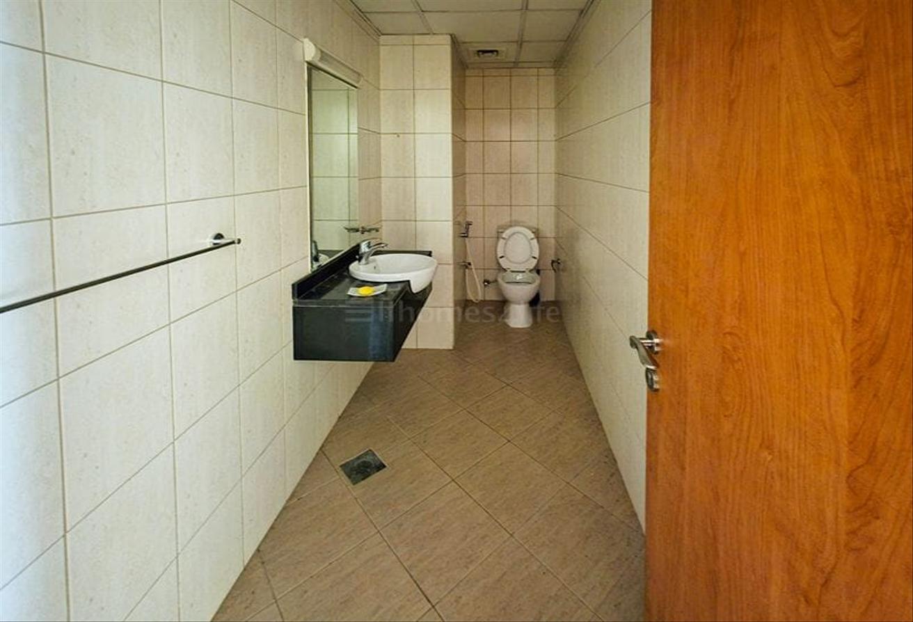 Spacious | Chiller free | Parking photo 13