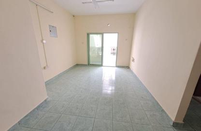 Apartment - 2 Bedrooms - 1 Bathroom for rent in Al Butina - Sharjah Apartment - 2 Bedrooms - 1 Bathroom for rent in Al Butina - Sharjah