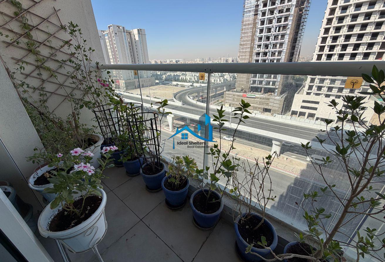 Bright & Spacious 2BR Corner Unit Spacious Layout photo 20