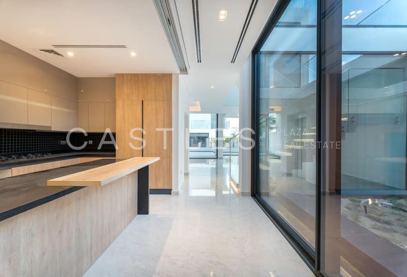Contemporary Style | Spacious Chorisia Villa photo 18