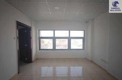 Office Space - Studio - 1 Bathroom for rent in Dafan Al Nakheel - Ras Al Khaimah
