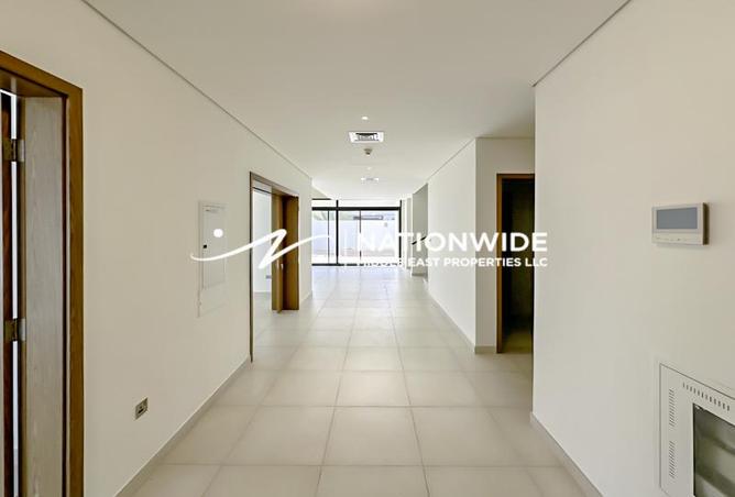 92705352 - Property Image 3